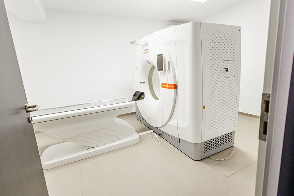 tehnologie-de-ultima-generatie-neurochirurgie Neurochirurgie - Clinica Medicala Grama