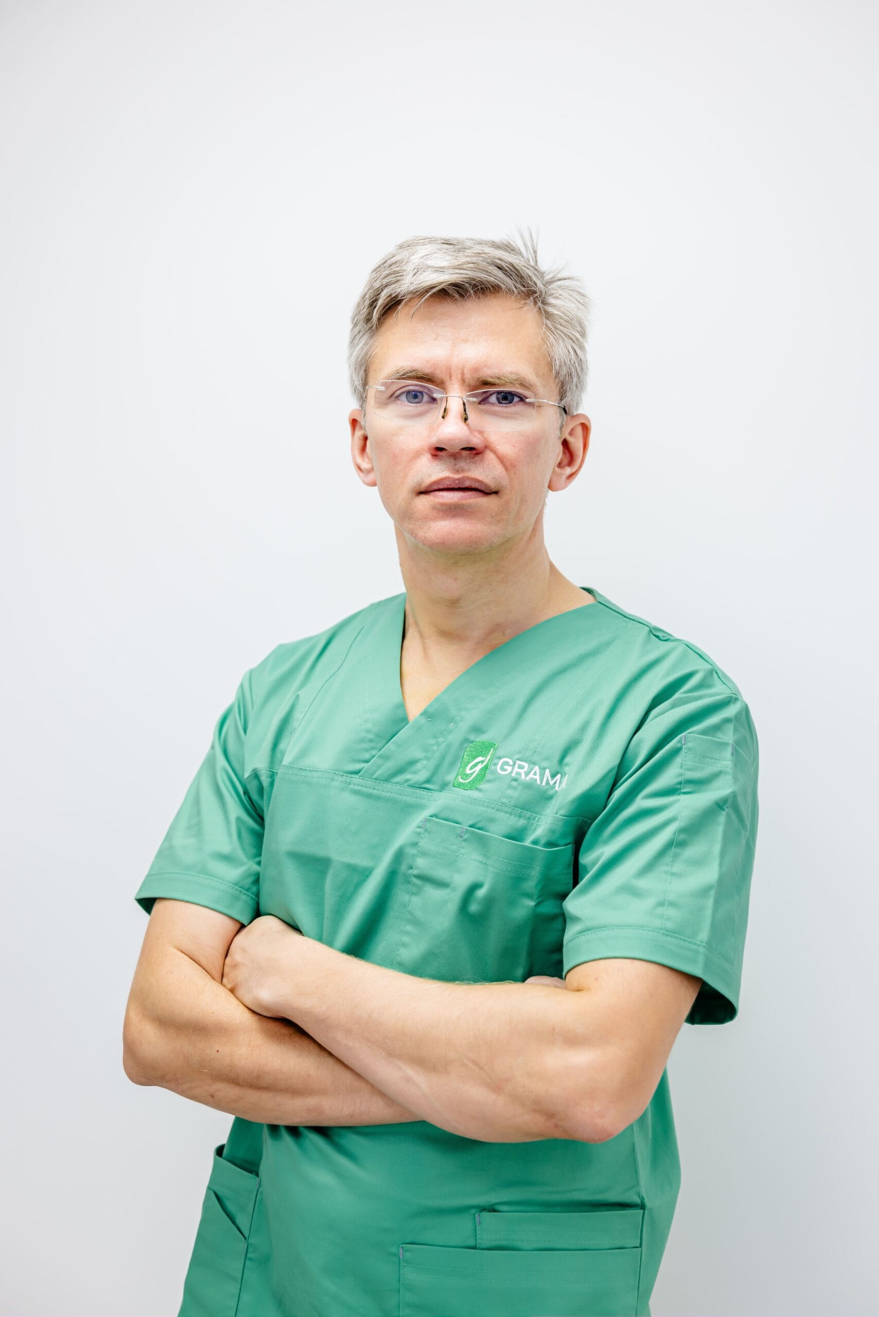 MTZZ1090-Edit Clinica Grama