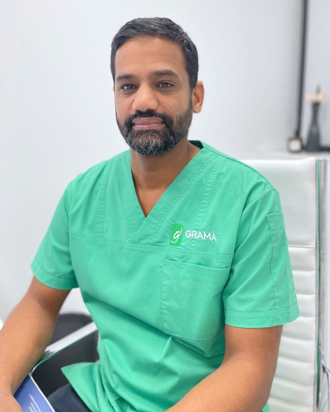 Dr. Fadol Mubarak - Clinica Grama